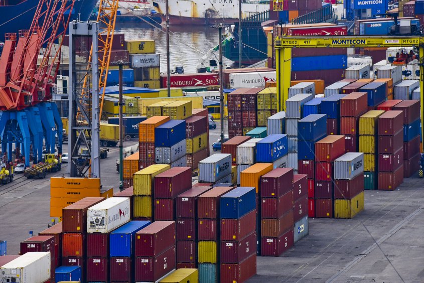 Actividad en el puerto aument&oacute; 2,6% en los primeros cinco meses