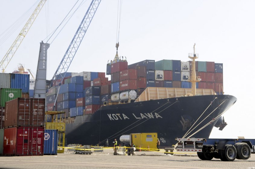 Exportaciones crecieron 9,8% en los primeros 10 meses del a&ntilde;o