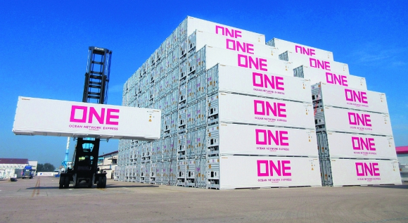 14 mil contenedores adquiri&oacute; L&iacute;nea "ONE"