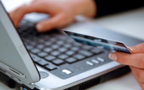 Restricci&oacute;n a compras al exterior se extender&aacute; a las menores de US$ 50