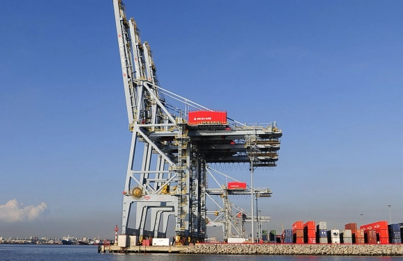 &iquest;Cu&aacute;les son los cuatro puntos m&aacute;s pol&eacute;micos en la ?guerra del puerto? de Montevideo?