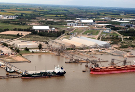 Nueva Palmira: Aument&oacute; un 27% el embarque de cargas