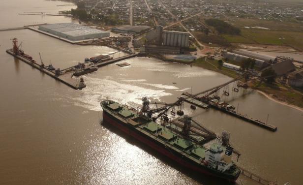 Actividad en Nueva Palmira cay&oacute; 2% en el primer trimestre