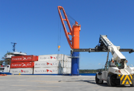 Puerto de Paysand&uacute; alcanzar&aacute; los 4.000 contenedores en 2015